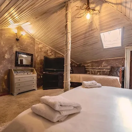 Lykovrisi Apartamento