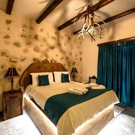 Lykovrisi Apartment Arachova