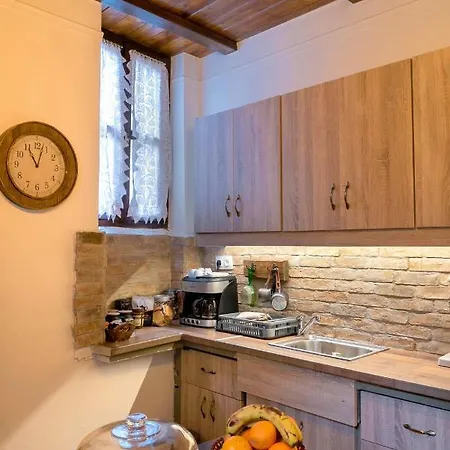 Apartment Lykovrisi Arachova