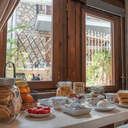 Lykovrisi Apartamento Arájova