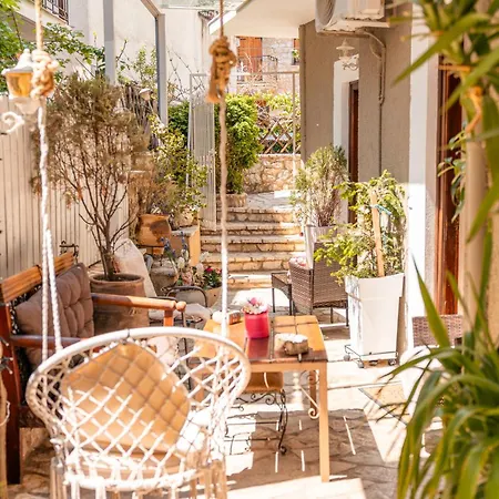 Lykovrisi Apartamento