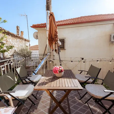 Lykovrisi Apartamento
