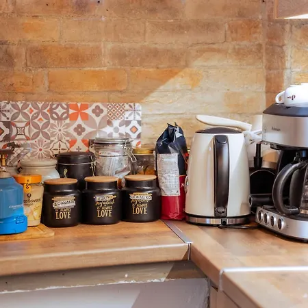 Apartamento Lykovrisi *