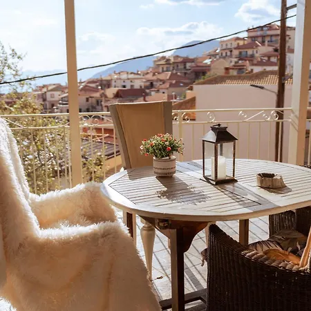 Lykovrisi Apartamento Arájova