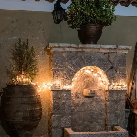 Apartment Lykovrisi Arachova