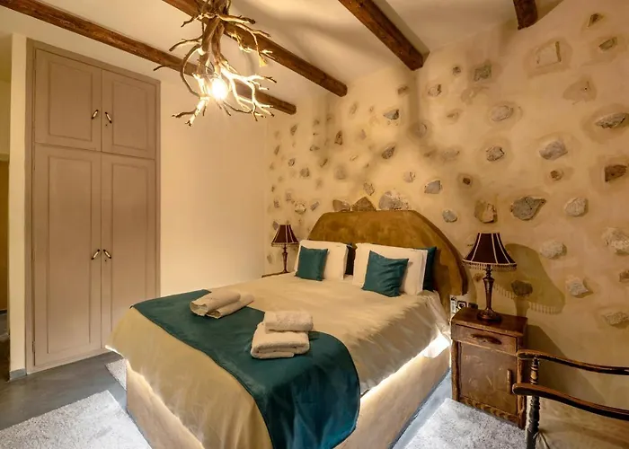 Lykovrisi Apartment *